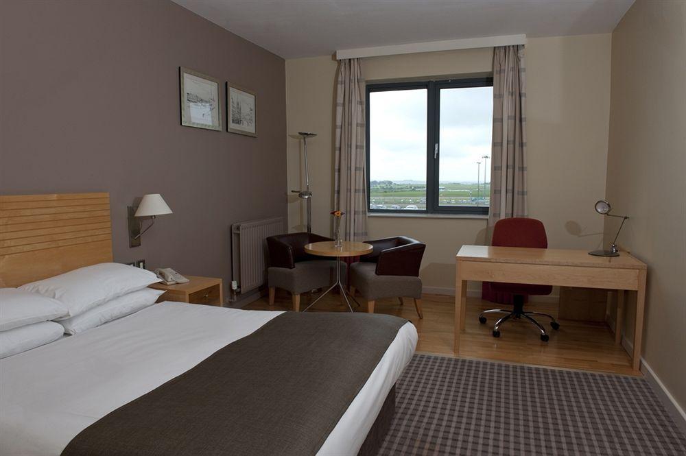 Cork Airport Hotel Dış mekan fotoğraf
