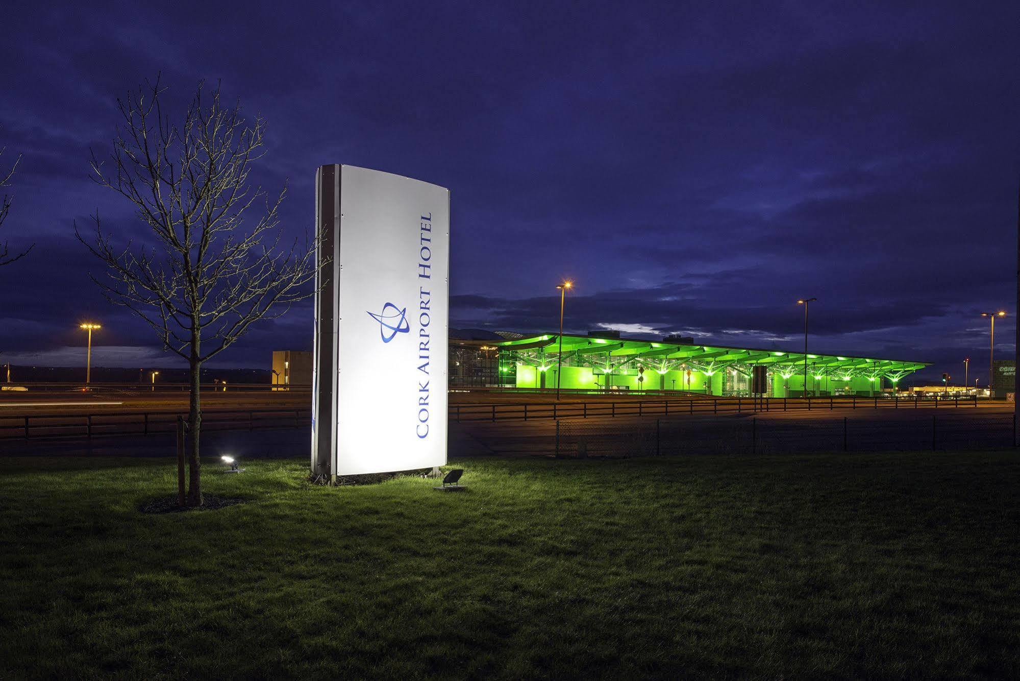Cork Airport Hotel Dış mekan fotoğraf